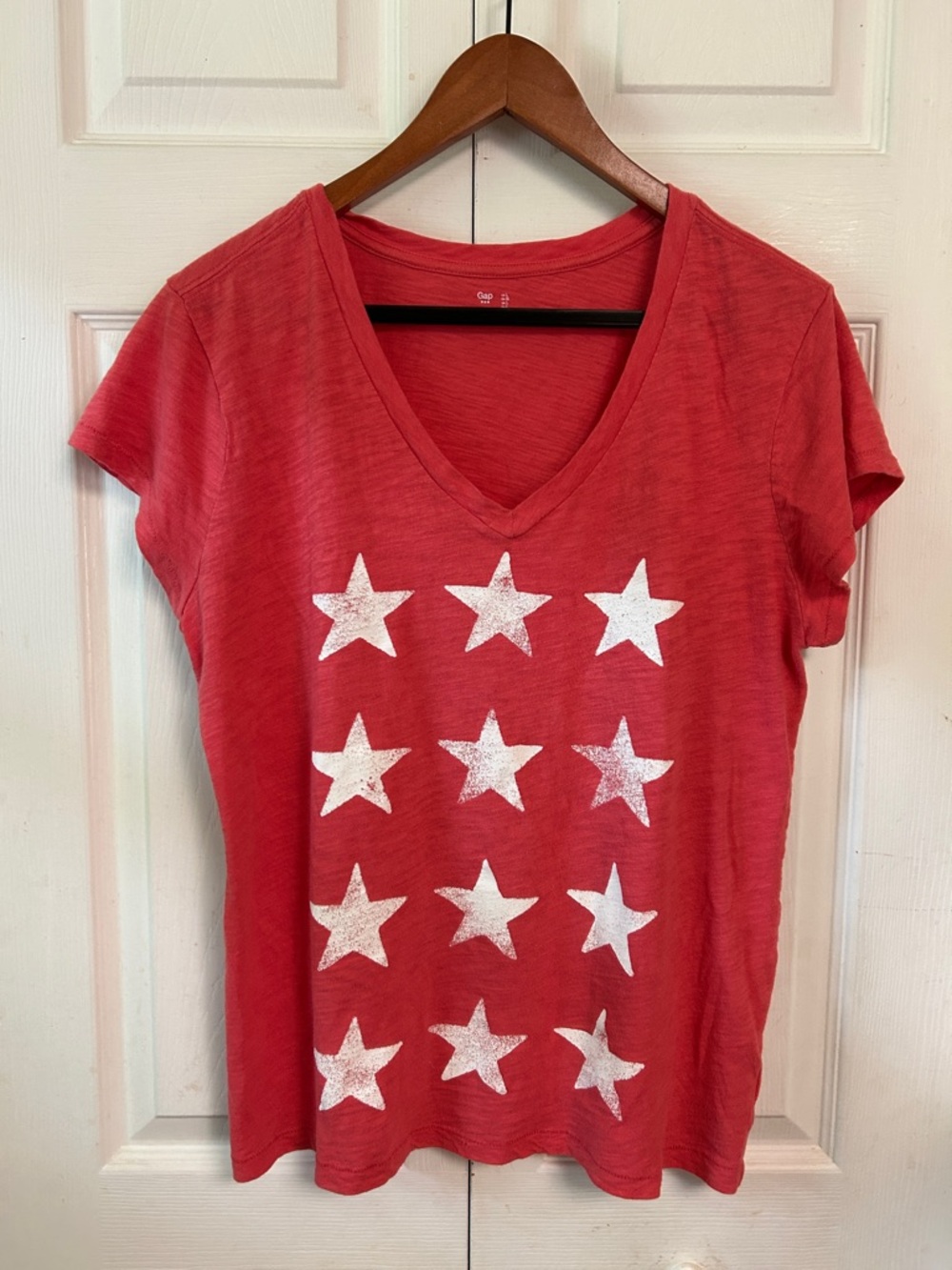 Gap V-neck shirt cotton 100%